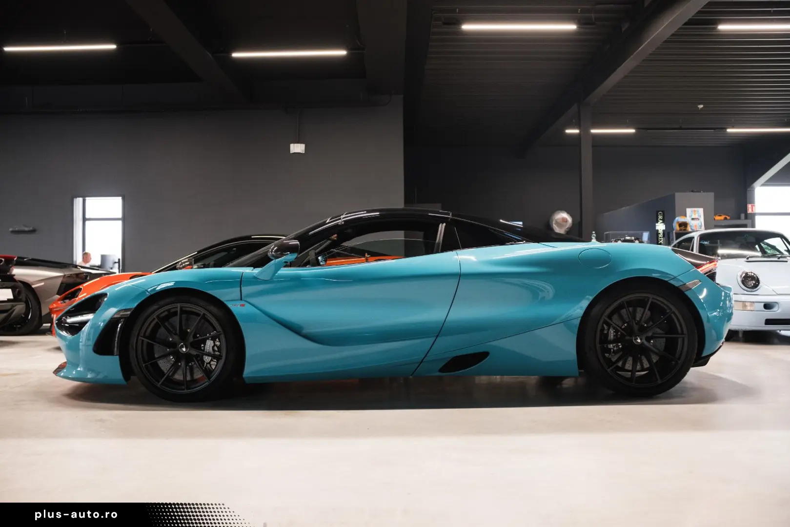 MCLAREN 720S Spider-B&W-McLaren Perf. Plus Pack-Steuer!