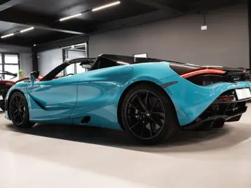 MCLAREN 720S Spider-B&W-McLaren Perf. Plus Pack-Steuer!