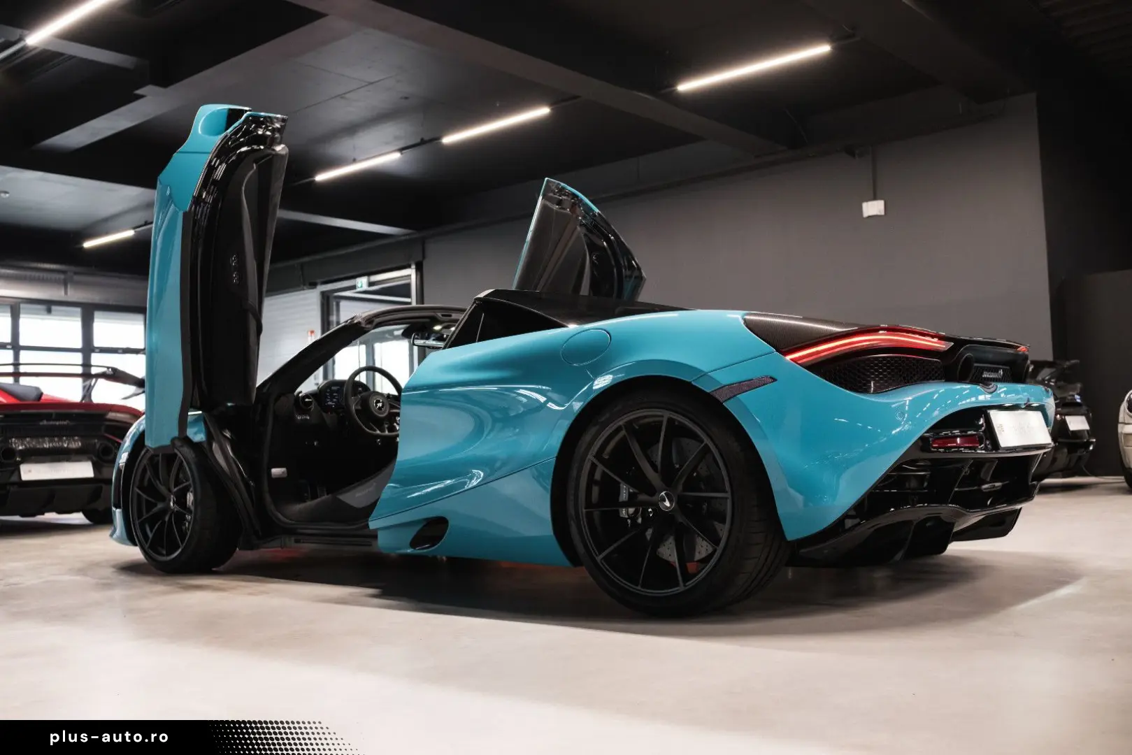 MCLAREN 720S Spider-B&W-McLaren Perf. Plus Pack-Steuer!
