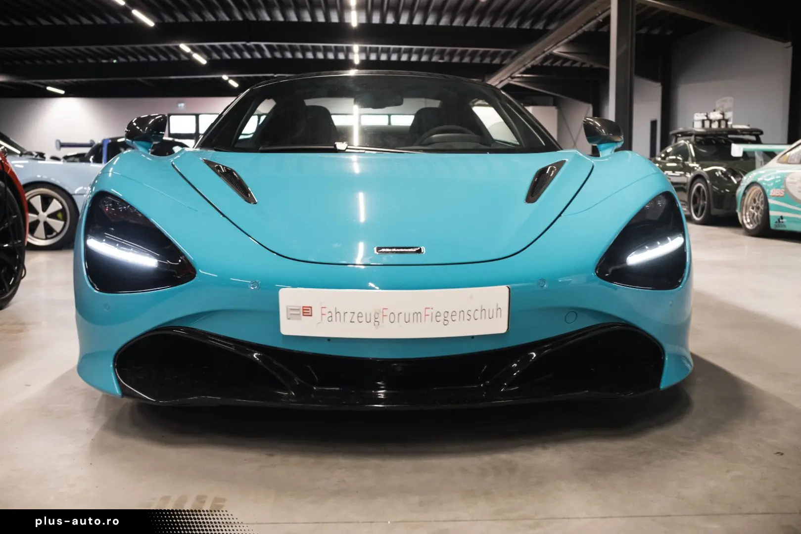MCLAREN 720S Spider-B&W-McLaren Perf. Plus Pack-Steuer!