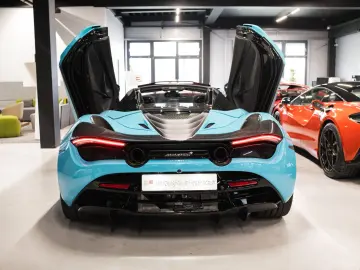 MCLAREN 720S Spider-B&W-McLaren Perf. Plus Pack-Steuer!