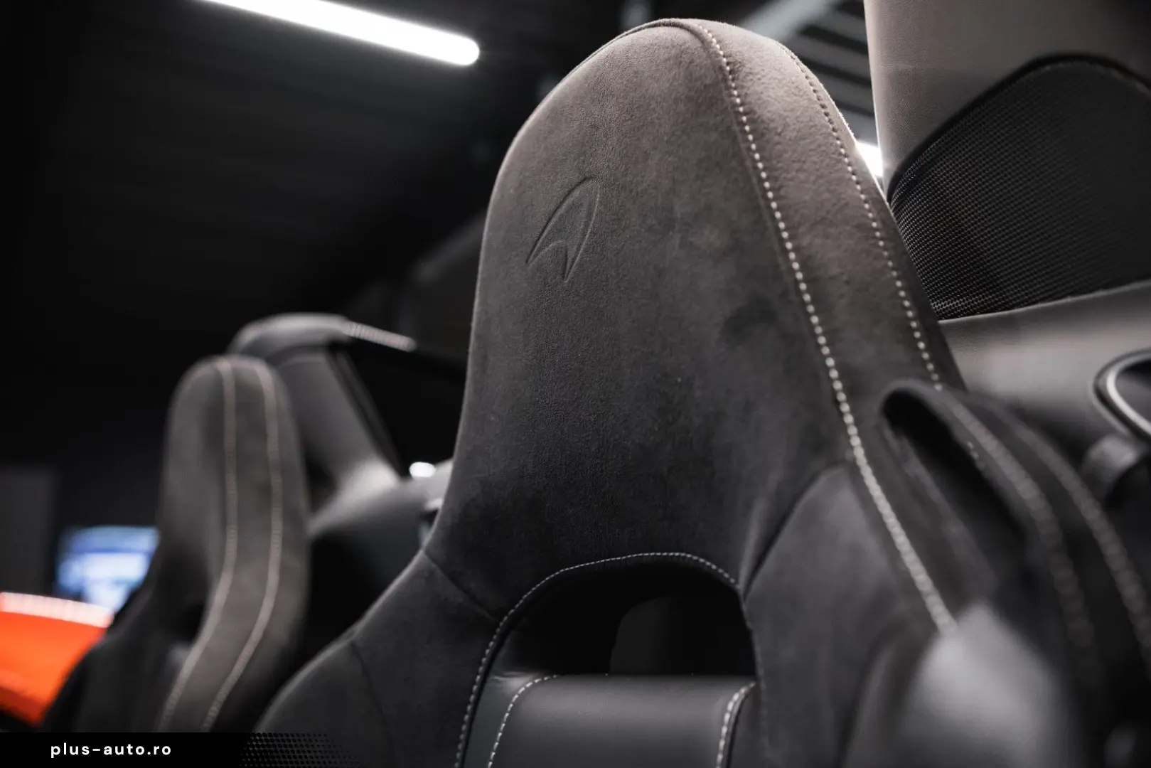 MCLAREN 720S Spider-B&W-McLaren Perf. Plus Pack-Steuer!