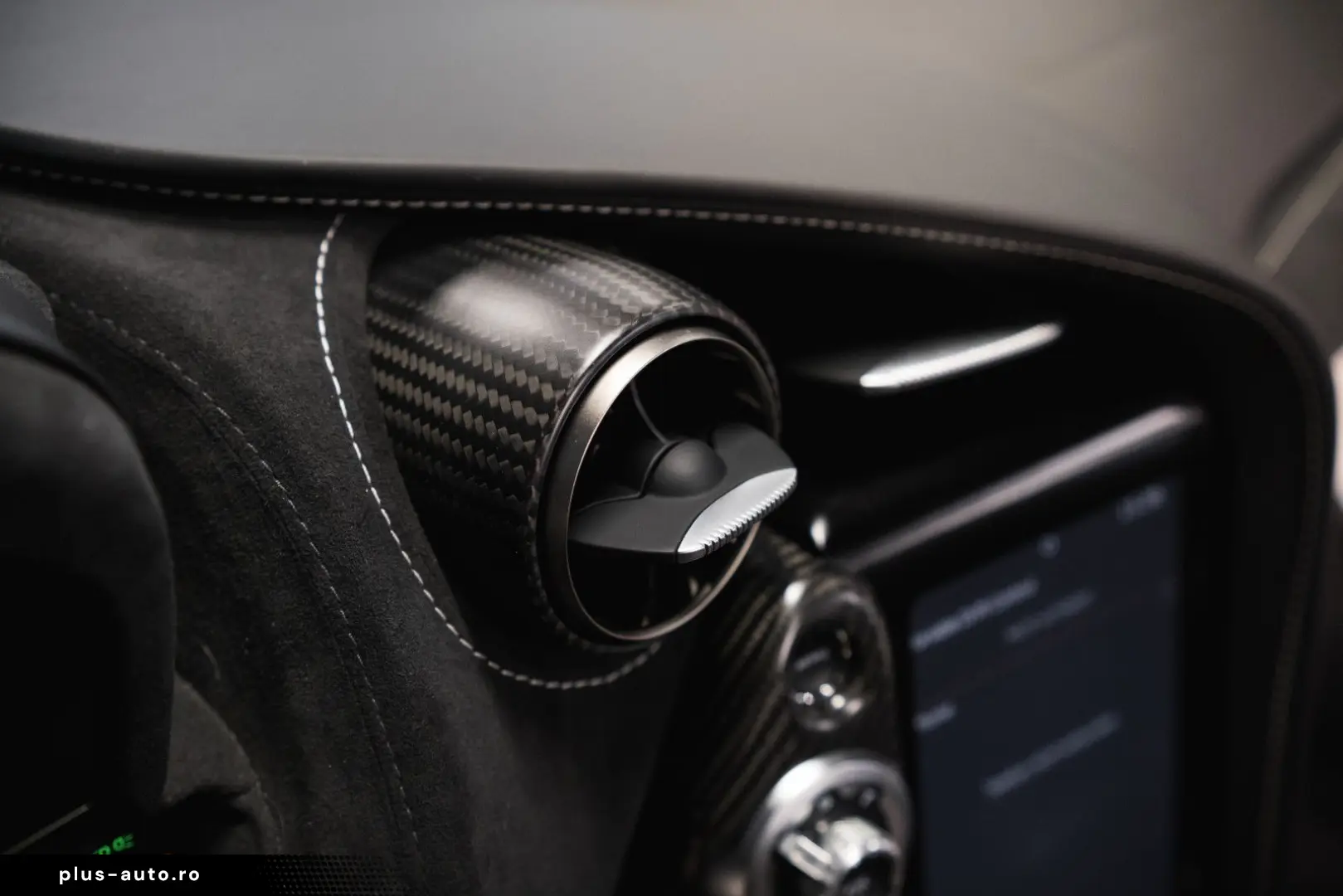 MCLAREN 720S Spider-B&W-McLaren Perf. Plus Pack-Steuer!