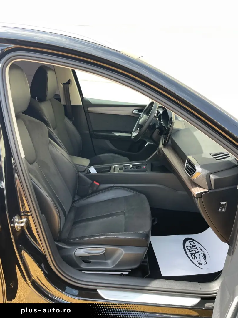 Seat Leon 1.5eTSI  150CP  DSG  LED  Navi  Camera  Cockpit  D