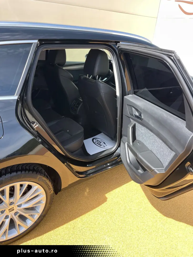 Seat Leon 1.5eTSI  150CP  DSG  LED  Navi  Camera  Cockpit  D