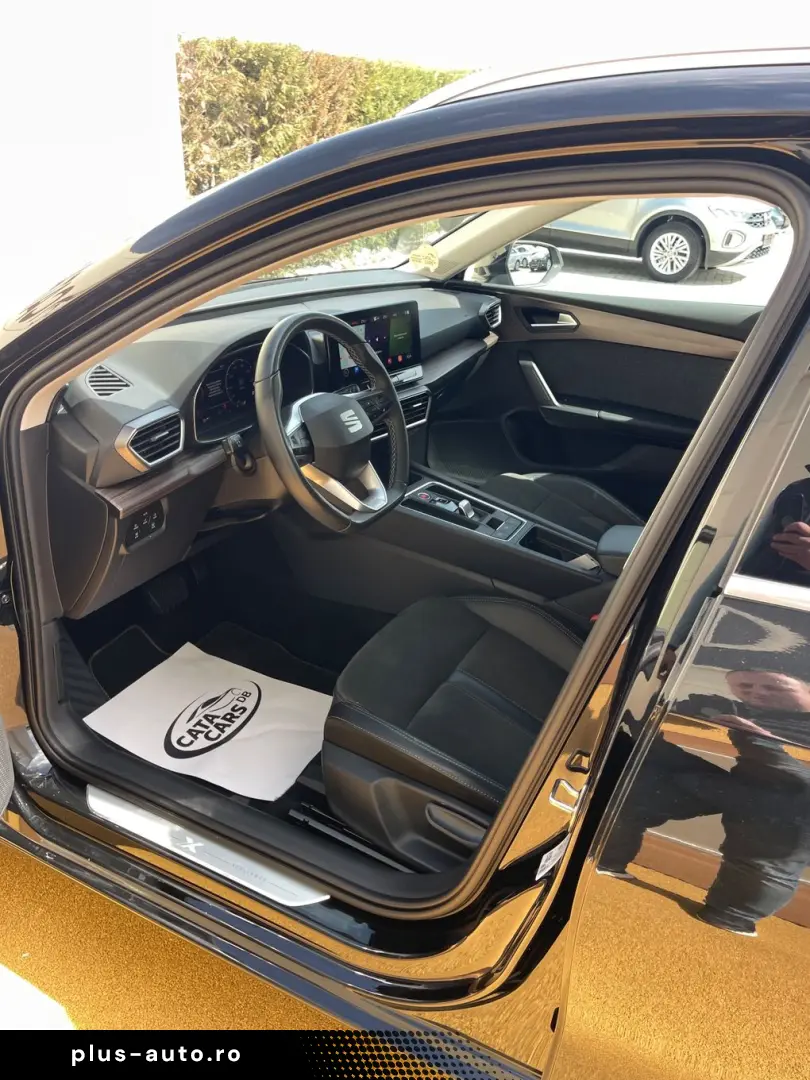 Seat Leon 1.5eTSI  150CP  DSG  LED  Navi  Camera  Cockpit  D