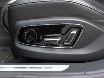 Audi A8 55 TFSI quattro Tiptronic