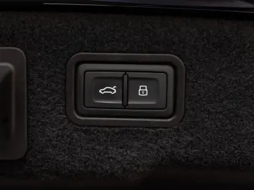 Audi A8 55 TFSI quattro Tiptronic