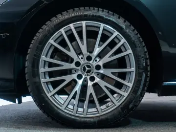 Mercedes-Benz Cla-250