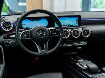 Mercedes-Benz Cla-250