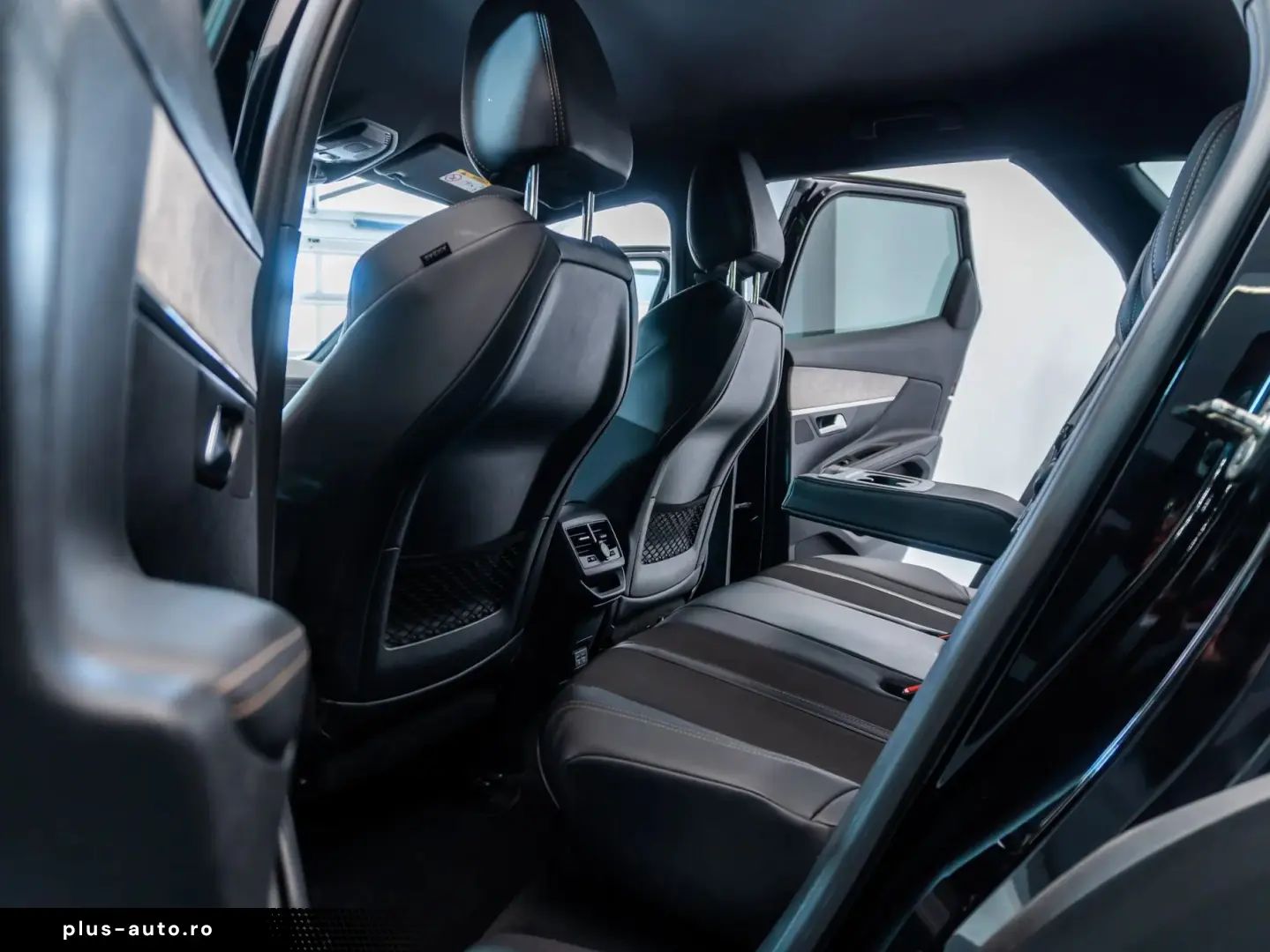 Peugeot 3008 GT • 1.5 BlueHDi • TVA Deductibil • Leasing • R