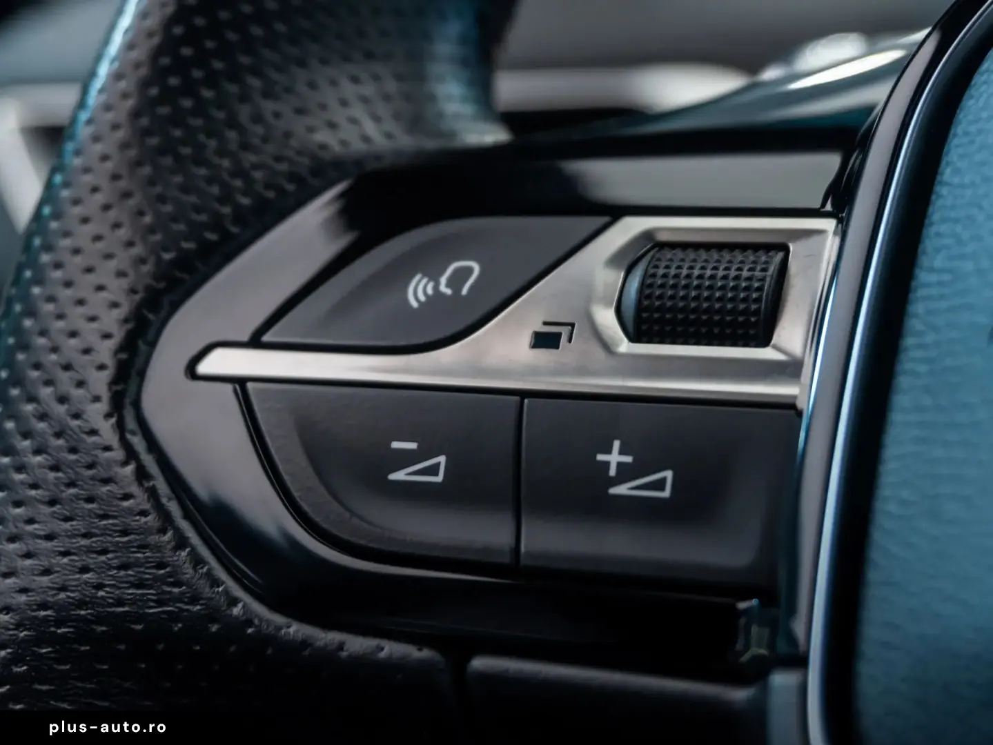 Peugeot 3008 GT • 1.5 BlueHDi • TVA Deductibil • Leasing • R