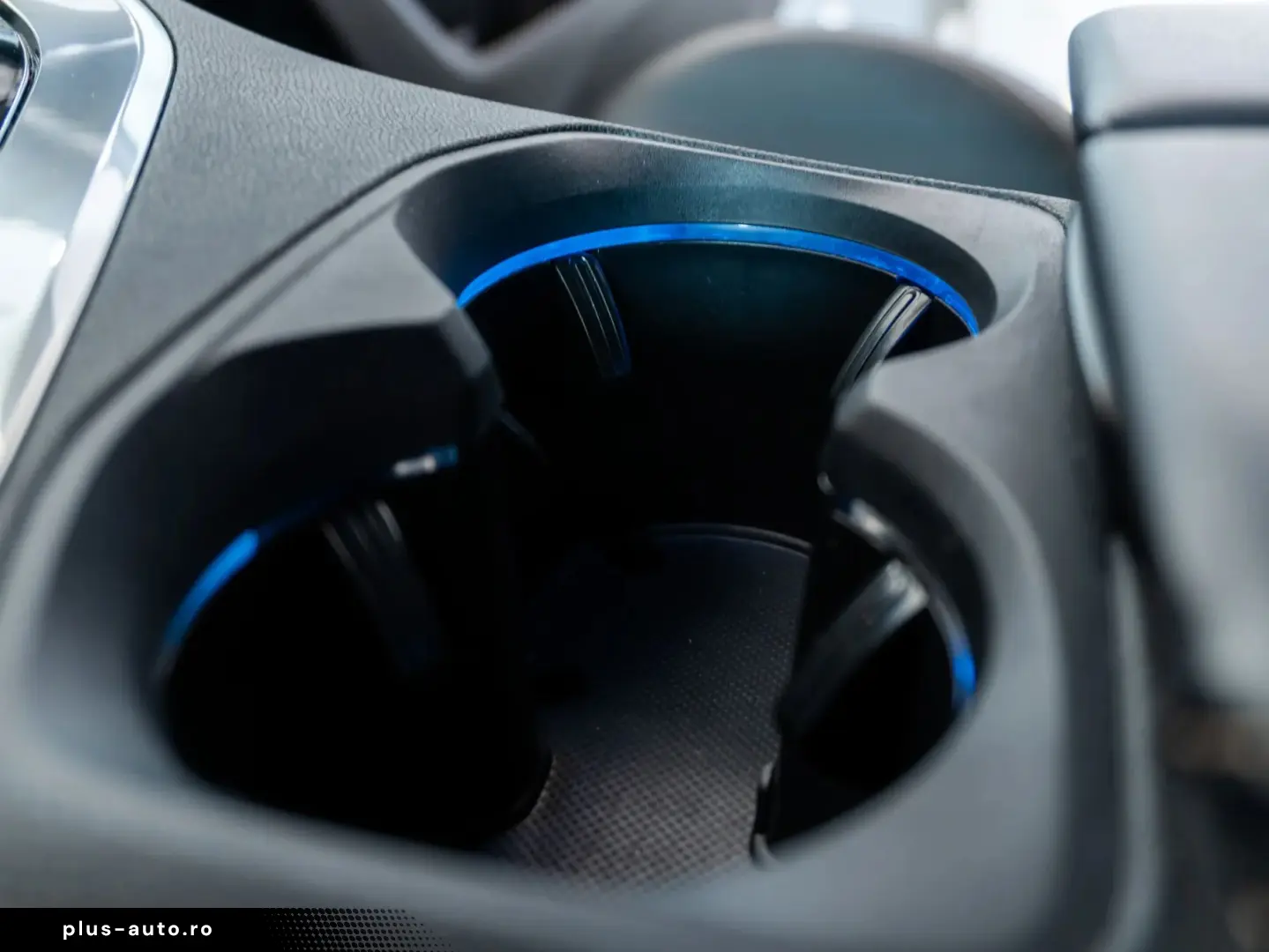 Peugeot 3008 GT • 1.5 BlueHDi • TVA Deductibil • Leasing • R