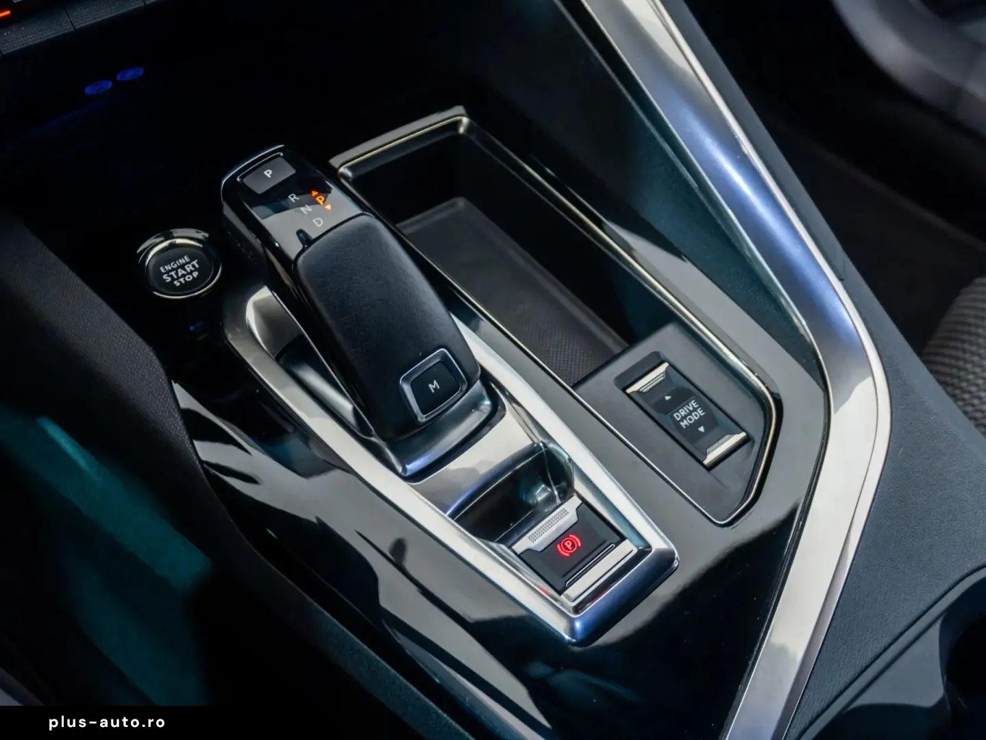 Peugeot 3008 GT • 1.5 BlueHDi • TVA Deductibil • Leasing • R