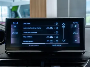 Peugeot 3008 GT • 1.5 BlueHDi • TVA Deductibil • Leasing • R