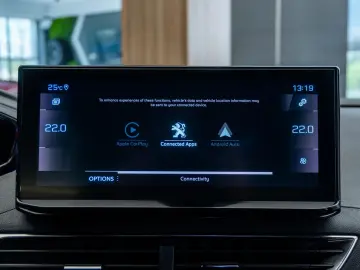 Peugeot 3008 GT • 1.5 BlueHDi • TVA Deductibil • Leasing • R