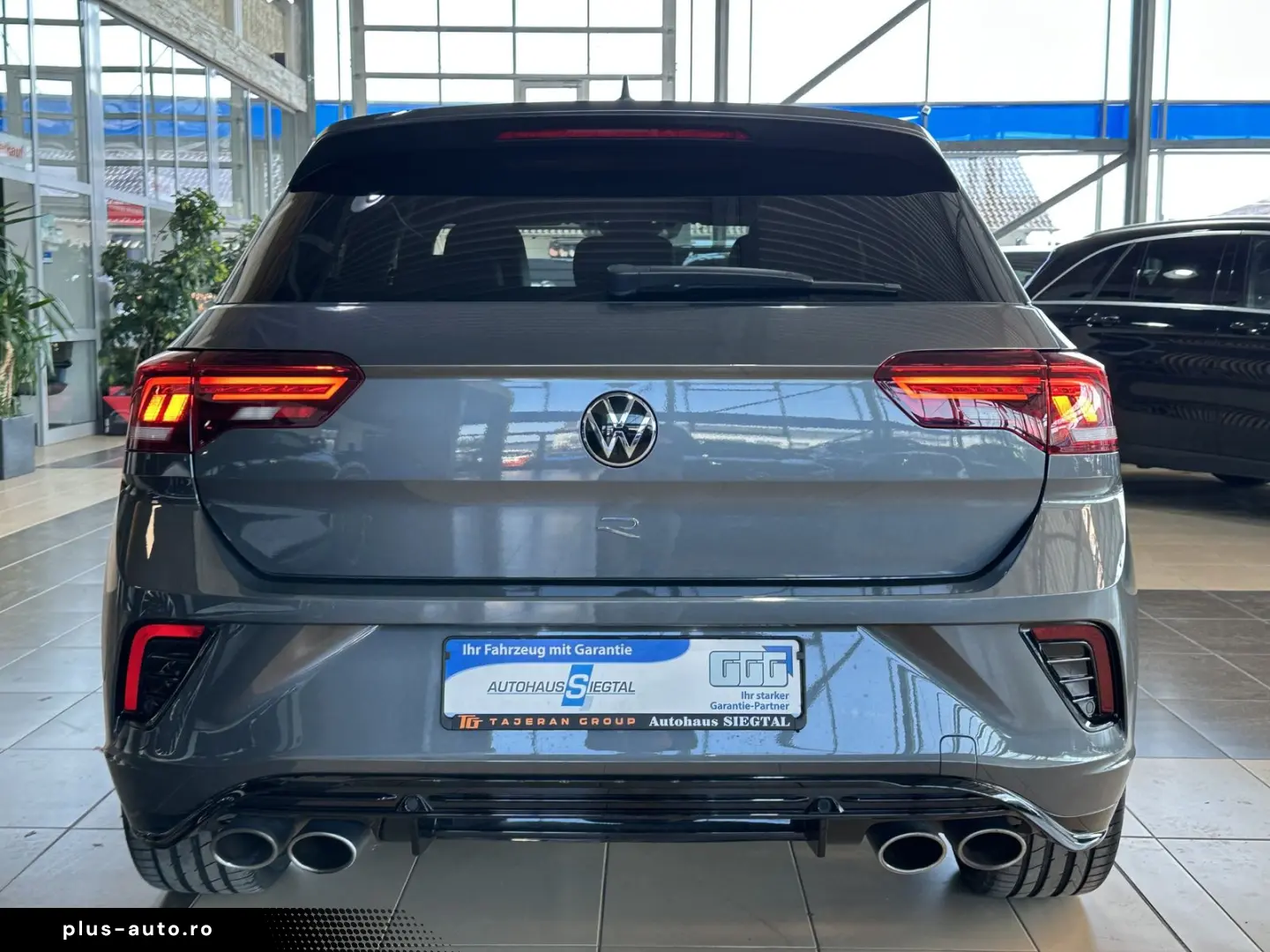 VW T-Roc R  4Motion Leder LED SHZ ACC Beats R.Cam