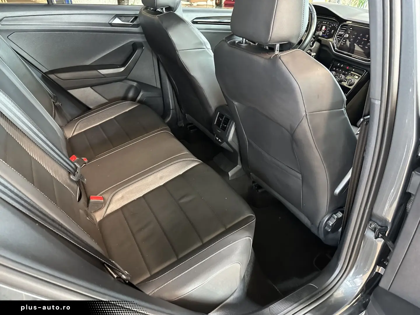 VW T-Roc R  4Motion Leder LED SHZ ACC Beats R.Cam