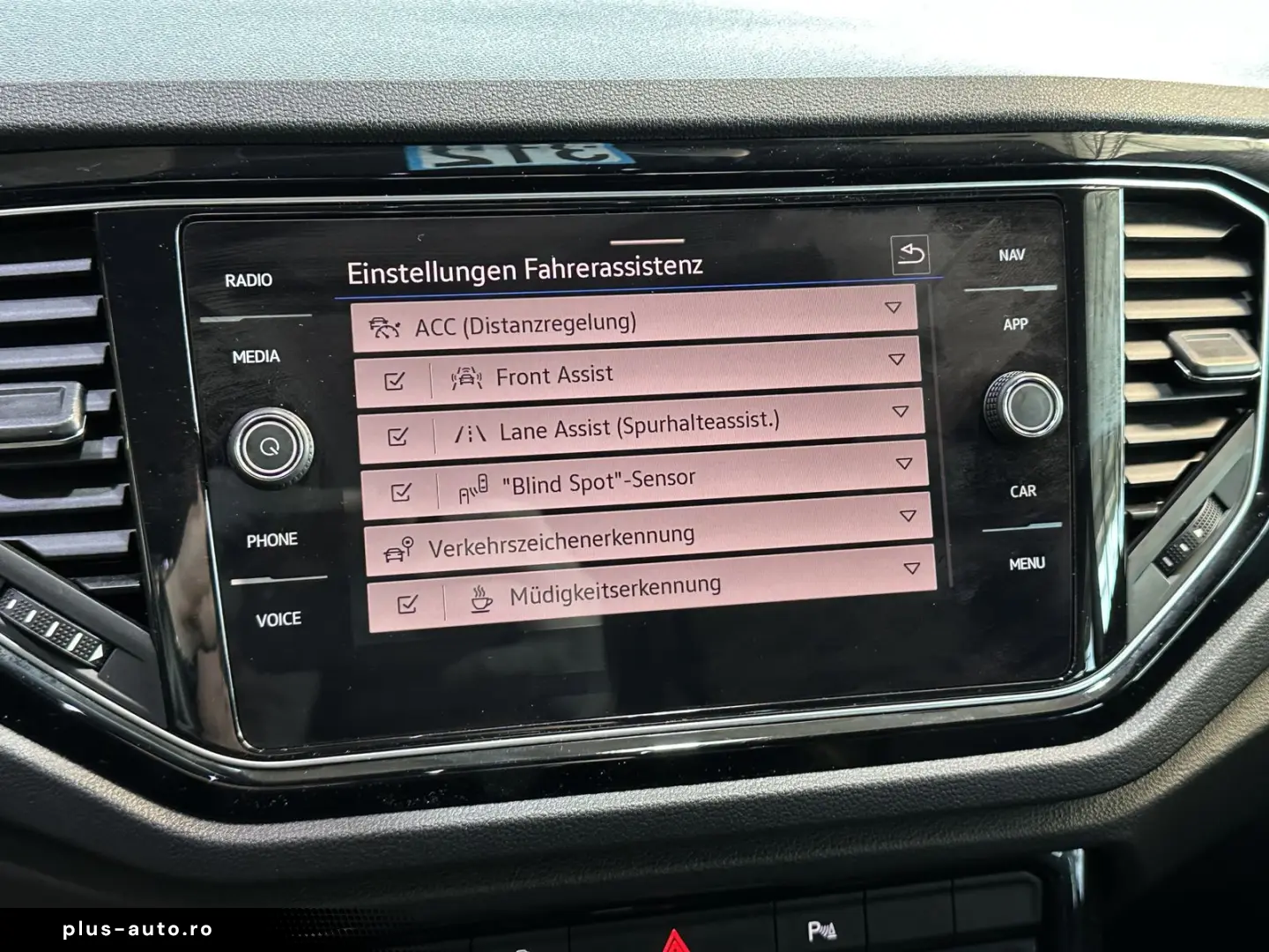 VW T-Roc R  4Motion Leder LED SHZ ACC Beats R.Cam