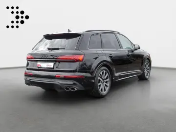 AUDI SQ7 Pano 7Sitze AHK Stand HuD S-Sitze Air 360