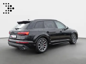 AUDI SQ7 Pano 7Sitze AHK Stand HuD S-Sitze Air 360
