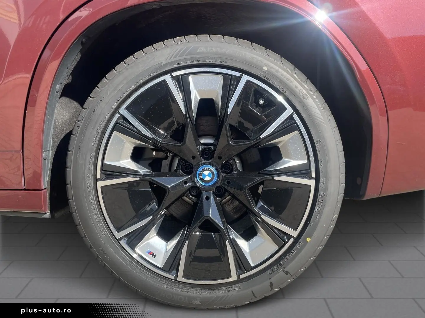 BMW iX3 M SPORT Sportpaket HUD AD AHK-klappbar AHK E