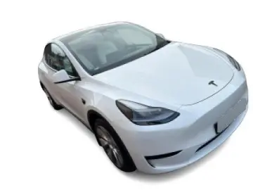 TESLA Model Y Basis RWD White White  1.HD