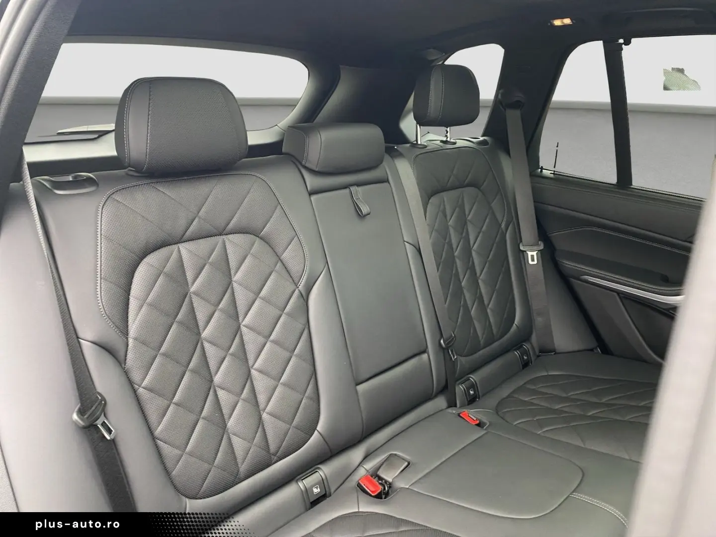 BMW X5 xDrive 45e M-Sport    M-Sport ACC Laser 360