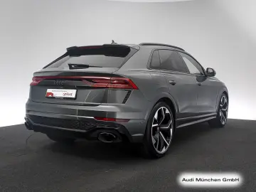 AUDI RS Q8 tiptr. Dynamik  Keramik Pano StdHzg B&O