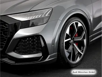 AUDI RS Q8 tiptr. Dynamik  Keramik Pano StdHzg B&O