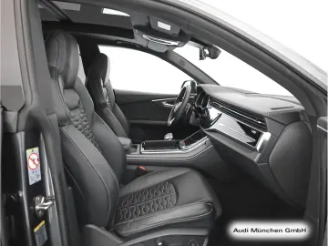 AUDI RS Q8 tiptr. Dynamik  Keramik Pano StdHzg B&O