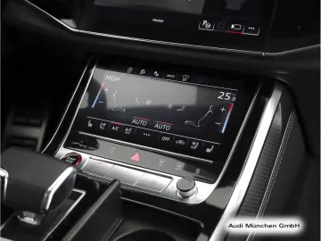 AUDI RS Q8 tiptr. Dynamik  Keramik Pano StdHzg B&O