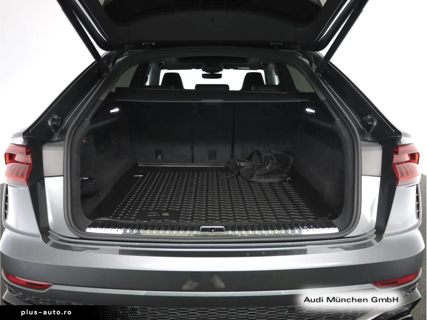 AUDI RS Q8 tiptr. Dynamik  Keramik Pano StdHzg B&O