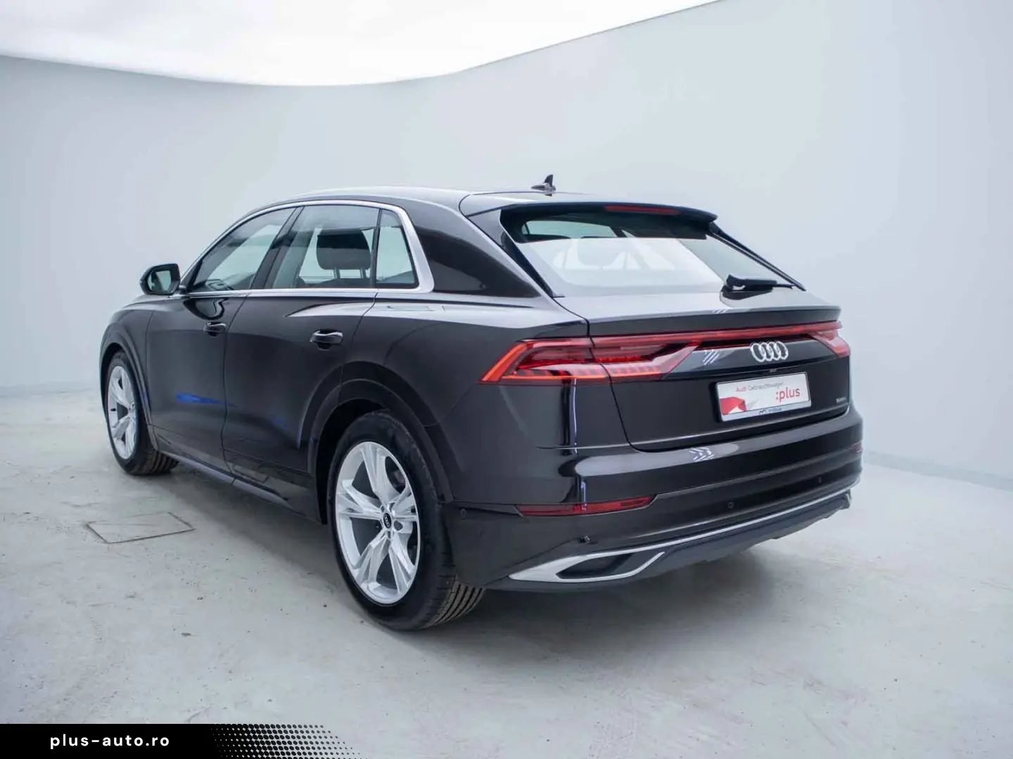 AUDI Q8 55 TFSI TIPT QUA PANO ACC MATRIX HUD B&O 360