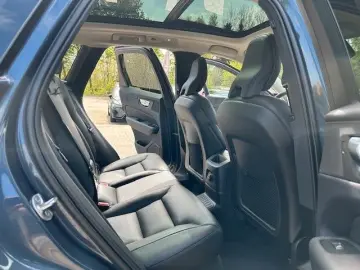 VOLVO XC60 T6 Recharge AWD PLUS DARK-AHK-BLIS-HK-Pilot