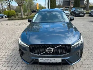 VOLVO XC60 T6 Recharge AWD PLUS DARK-AHK-BLIS-HK-Pilot