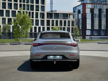 MERCEDES-BENZ EQE 350 Distr Memo Ambiente AHK Cam LE&hellip;