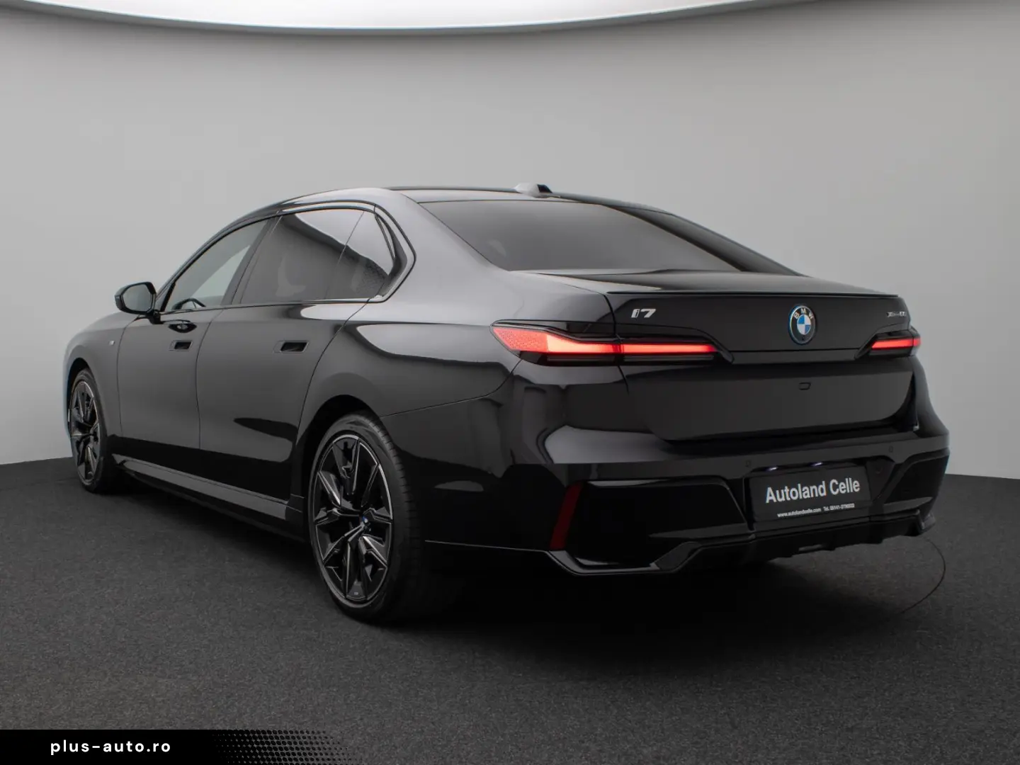 BMW i7 xD60 M-Sport HUD Pano 360 Massage ACC Soft 21
