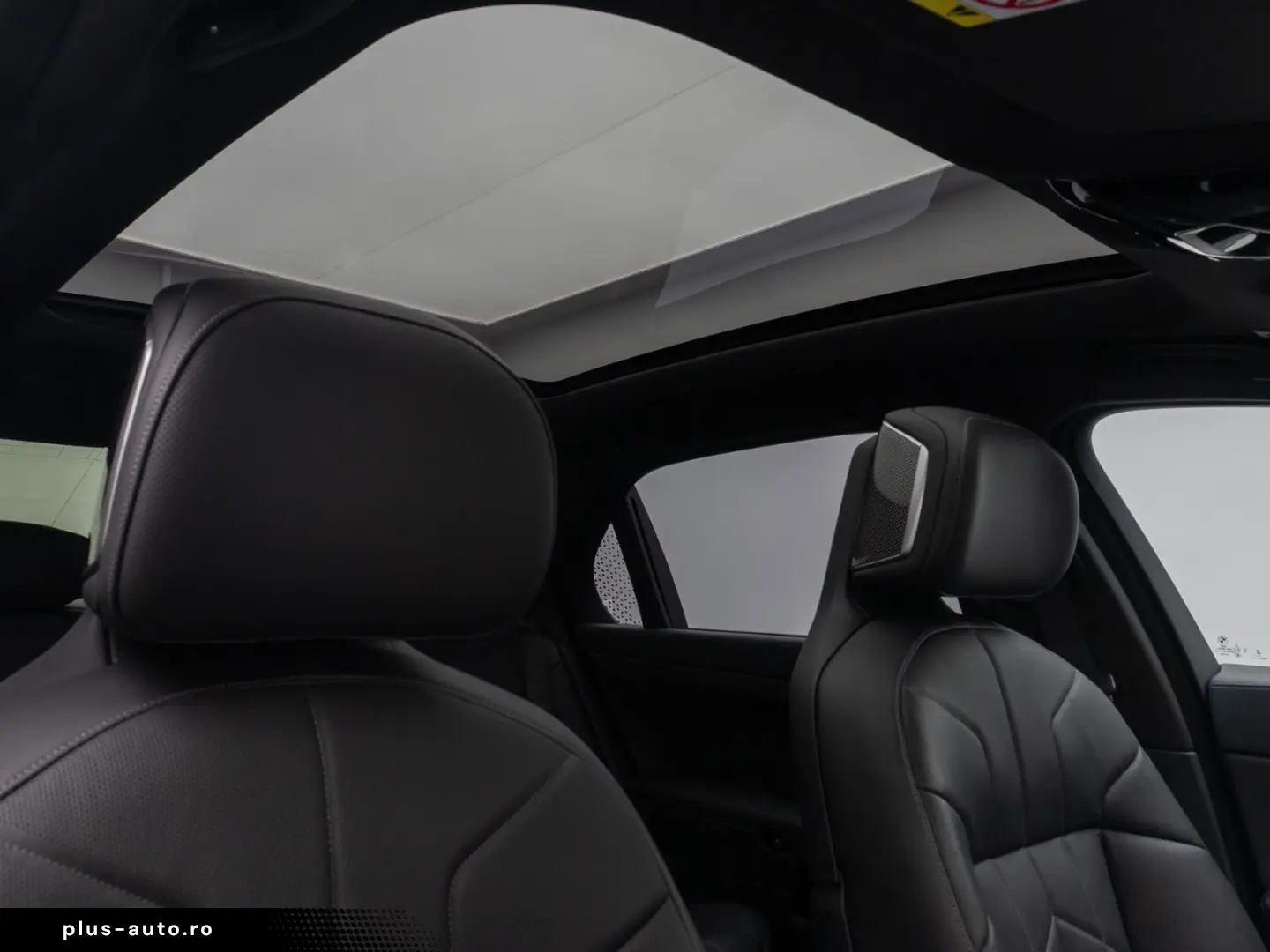 BMW i7 xD60 M-Sport HUD Pano 360 Massage ACC Soft 21