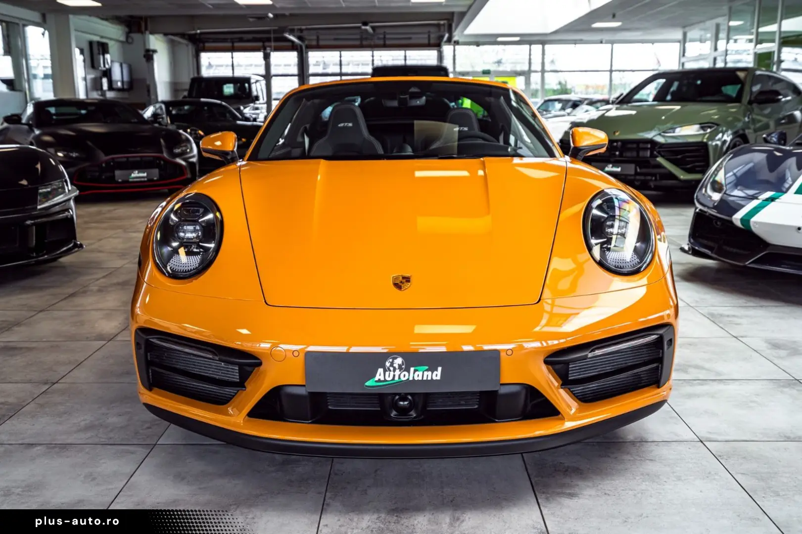 PORSCHE 911 Targa 4 GTS PTS Bahamagelb Full Opt MwSt 1Hd