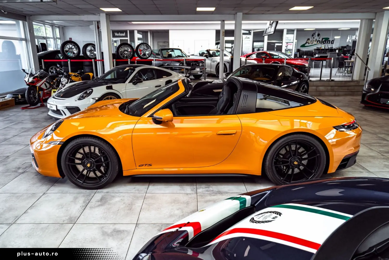 PORSCHE 911 Targa 4 GTS PTS Bahamagelb Full Opt MwSt 1Hd