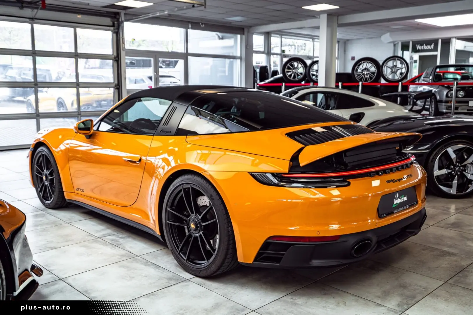 PORSCHE 911 Targa 4 GTS PTS Bahamagelb Full Opt MwSt 1Hd