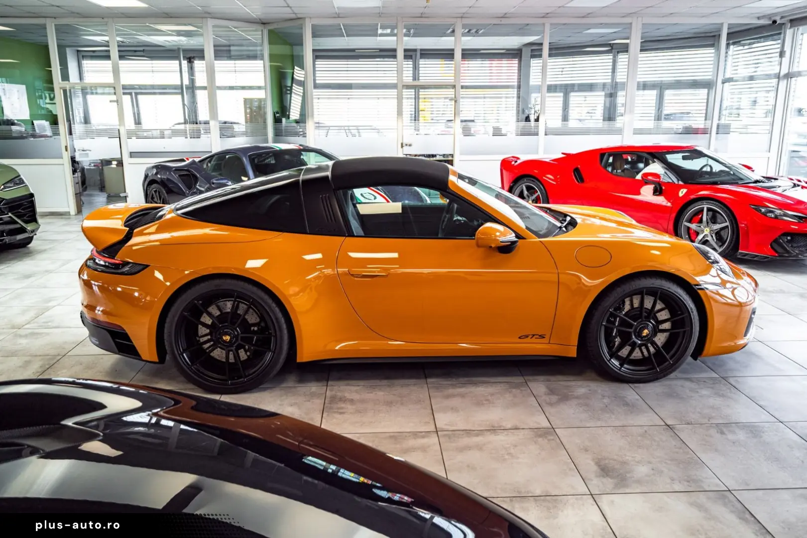 PORSCHE 911 Targa 4 GTS PTS Bahamagelb Full Opt MwSt 1Hd