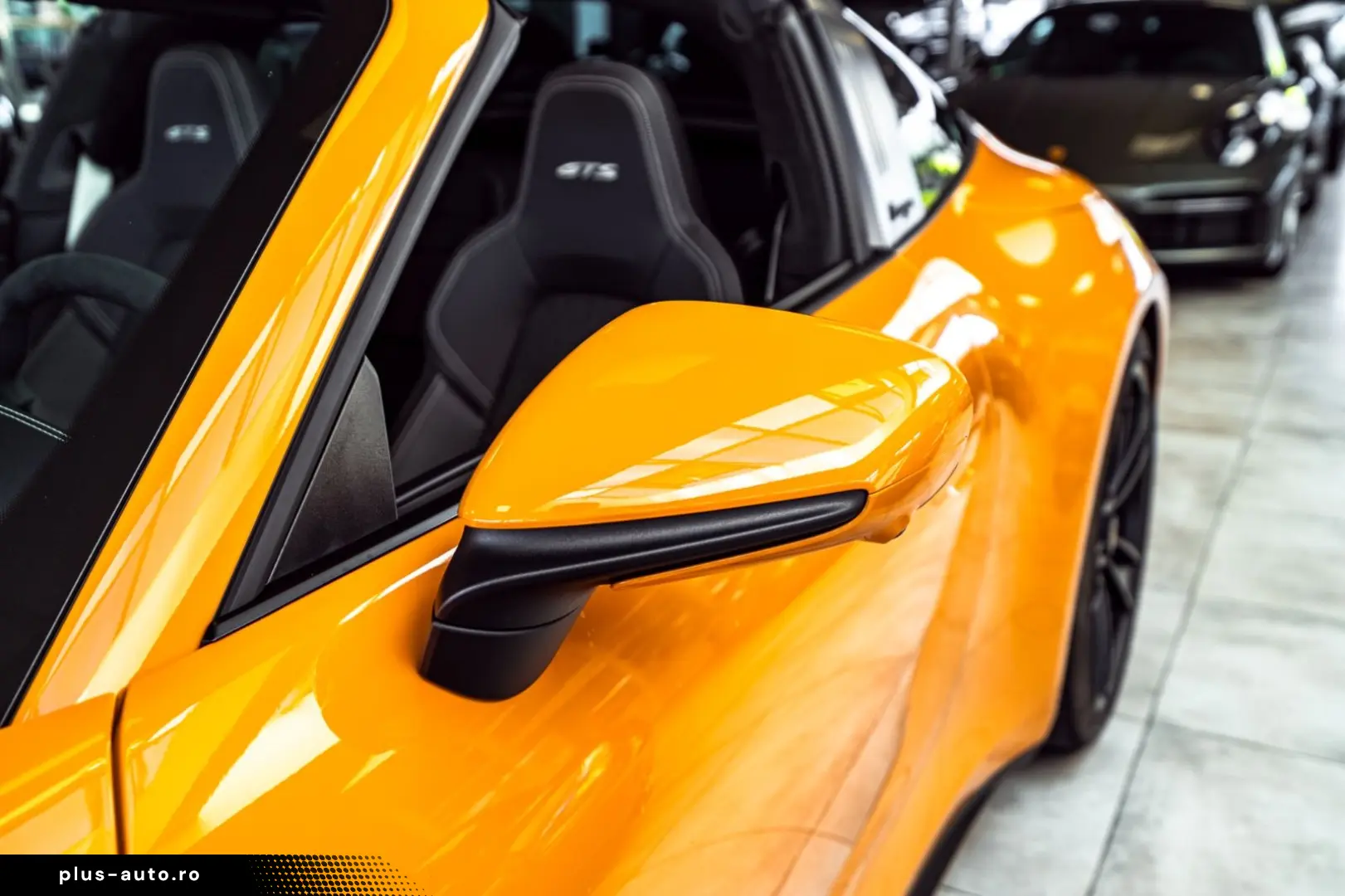 PORSCHE 911 Targa 4 GTS PTS Bahamagelb Full Opt MwSt 1Hd