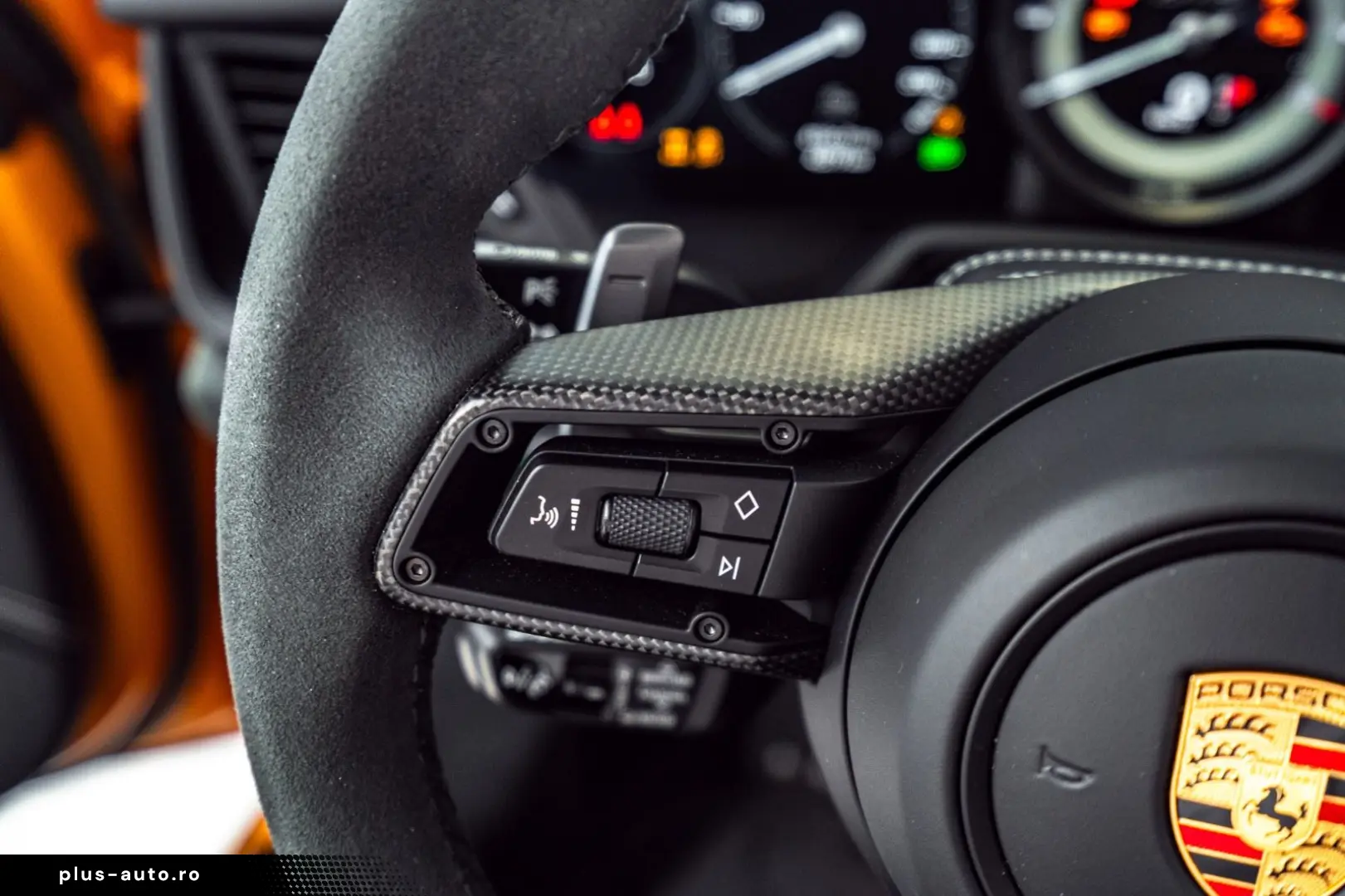 PORSCHE 911 Targa 4 GTS PTS Bahamagelb Full Opt MwSt 1Hd