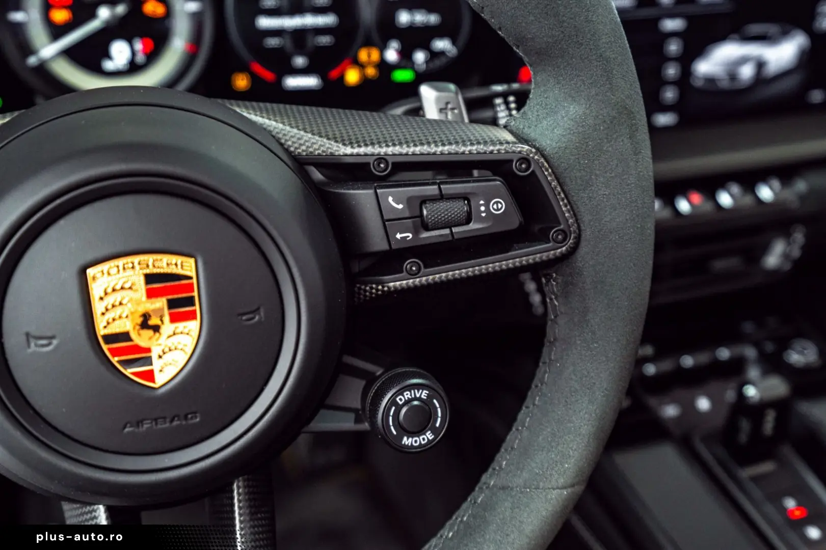 PORSCHE 911 Targa 4 GTS PTS Bahamagelb Full Opt MwSt 1Hd