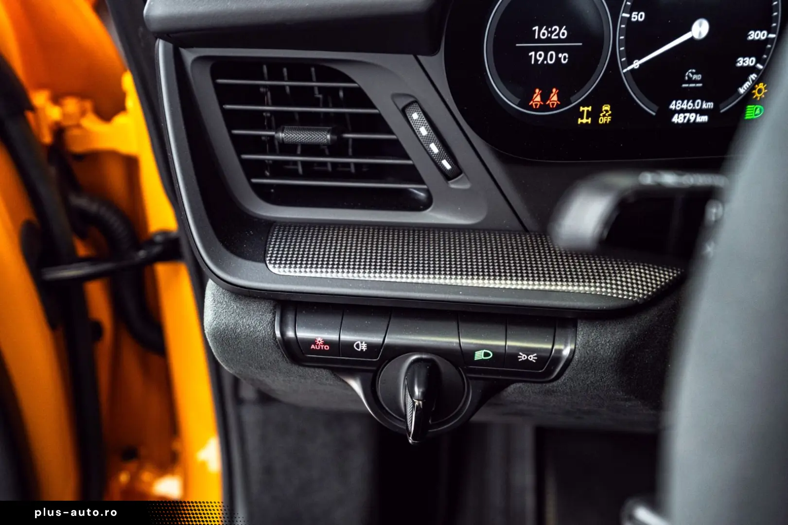 PORSCHE 911 Targa 4 GTS PTS Bahamagelb Full Opt MwSt 1Hd