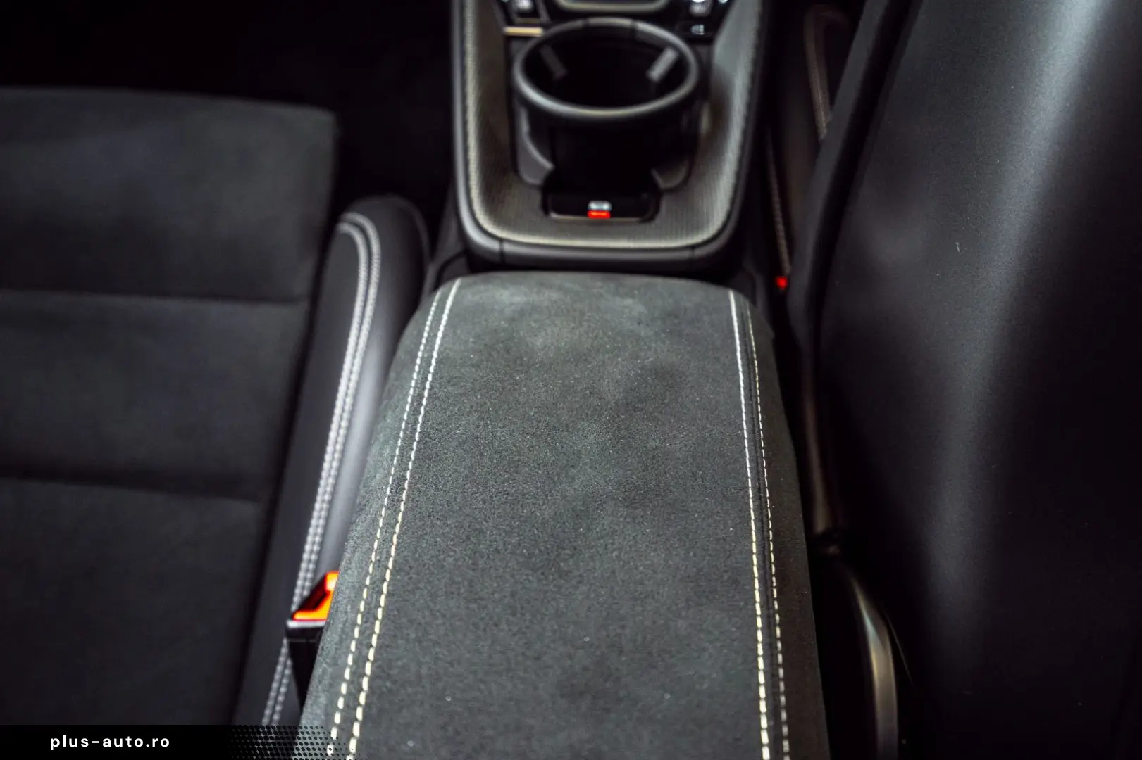 PORSCHE 911 Targa 4 GTS PTS Bahamagelb Full Opt MwSt 1Hd