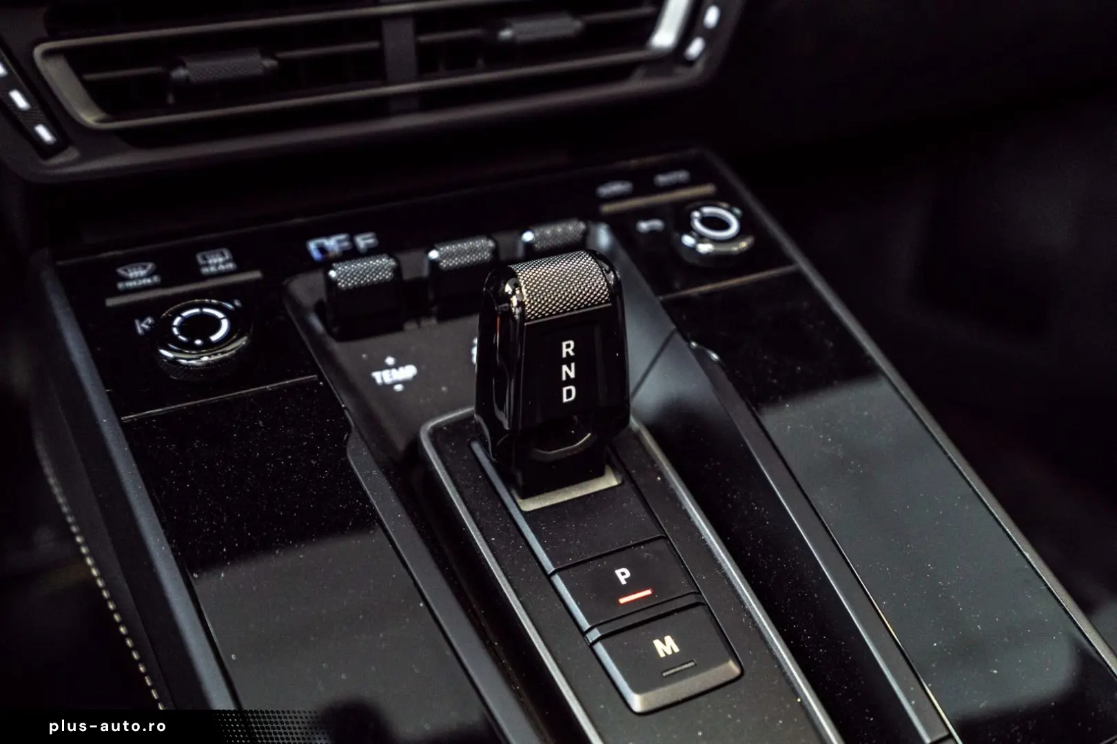 PORSCHE 911 Targa 4 GTS PTS Bahamagelb Full Opt MwSt 1Hd