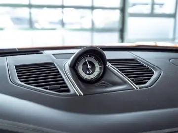 PORSCHE 911 Targa 4 GTS PTS Bahamagelb Full Opt MwSt 1Hd